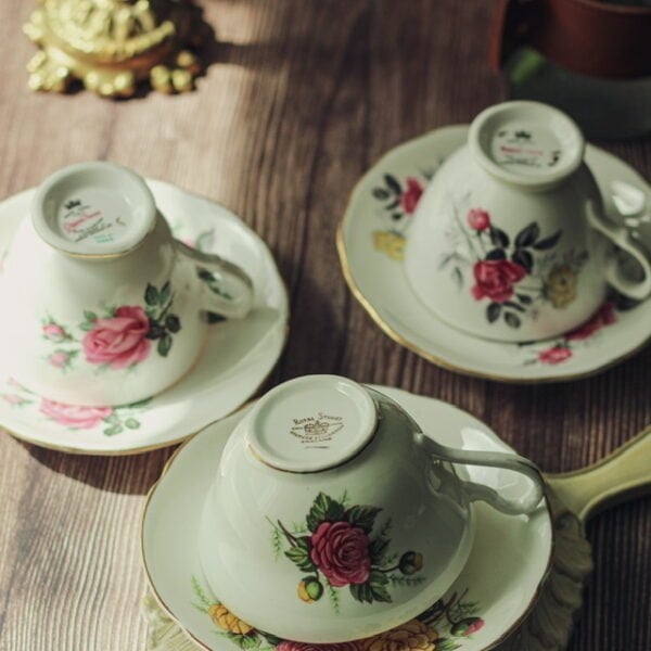 Roses Tea Cups Offer